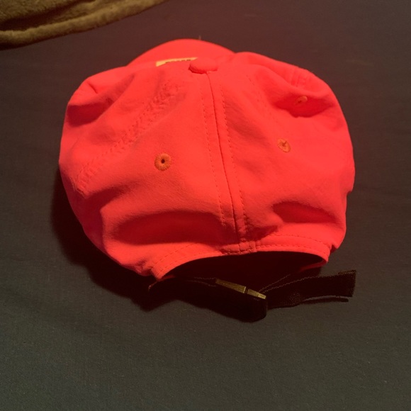 Pink hat - Picture 3 of 3
